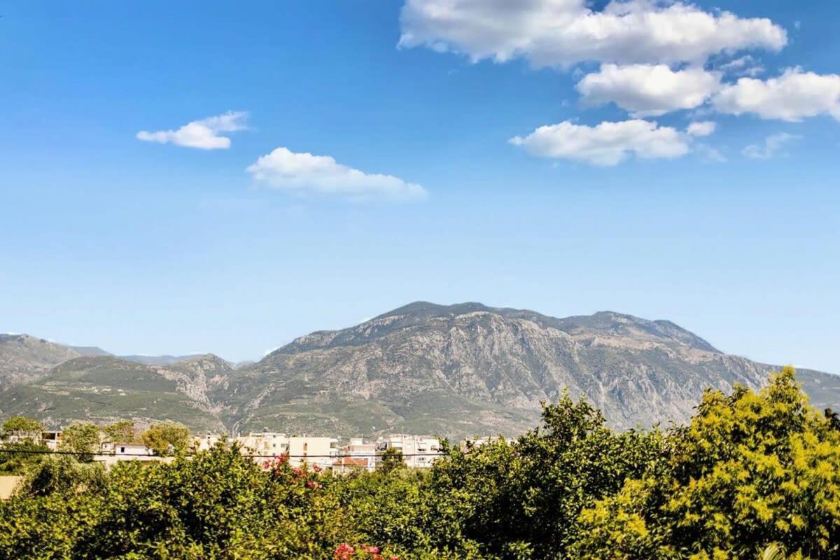 Kalamata'S Spacious Getaway-Taygetos Amazing View المظهر الخارجي الصورة